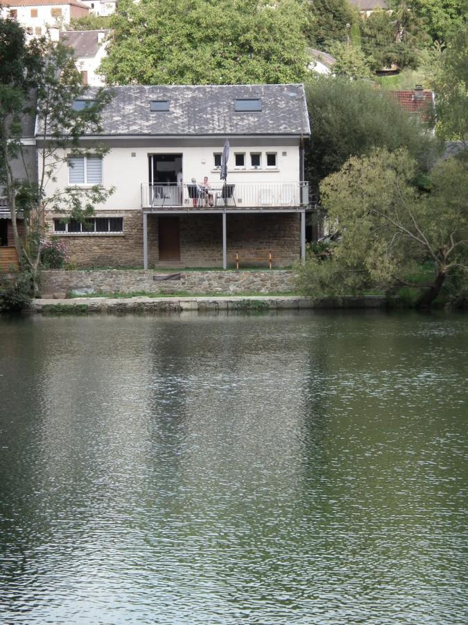 Gite En Bord De Meuse Monthermé Екстериор снимка
